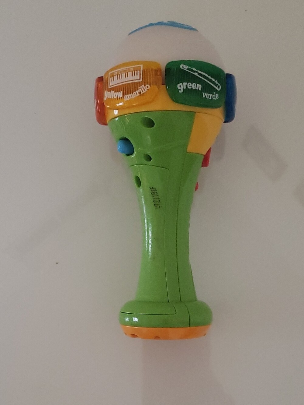 Leapfrog Alphabet Learning Microphone Toy. lang, hand eye, coord & motor skills